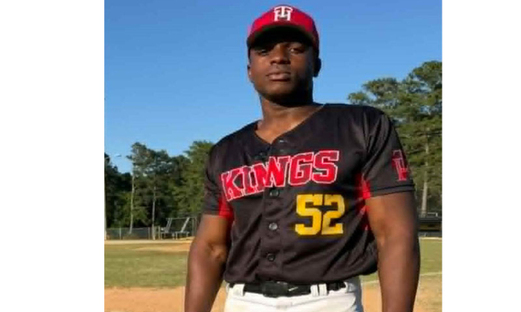 St. Maarten’s King living the baseball dream